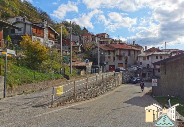 Arcumeggia: un museo a cielo aperto tra le colline lombarde.