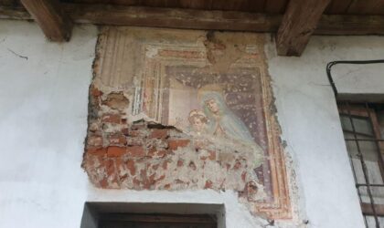 Pontevecchio, l’antica santella di cascina Ticozzelli segnata dal tempo