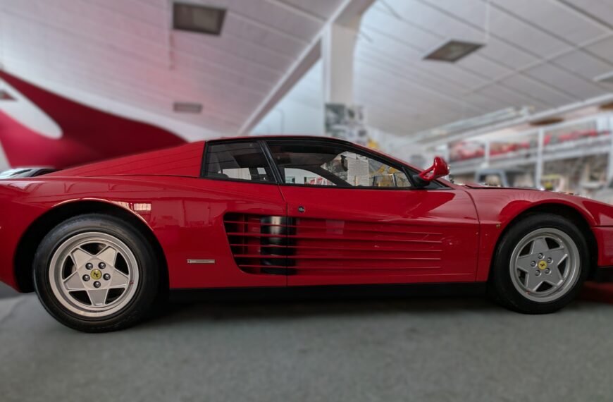 Ferrari Testarossa
